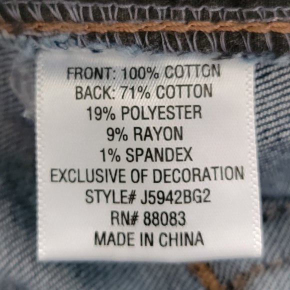 Harper Frayed Step Hem Embroidered Cutoff Denim Jean Shorts - Picture 15 of 16